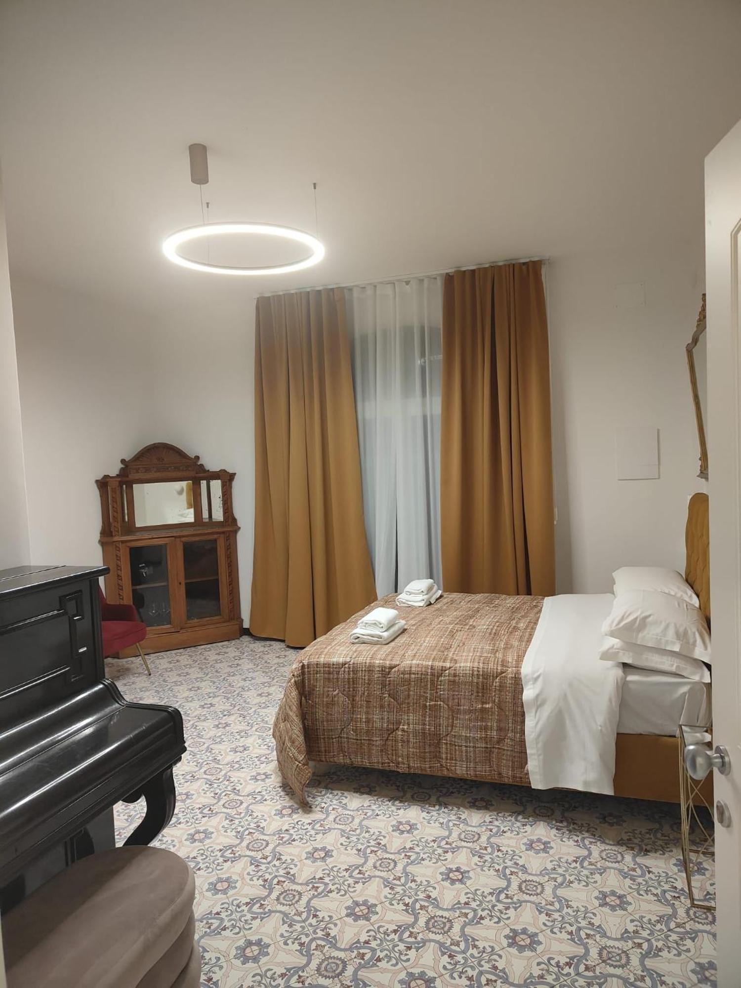 Casa Enzina Hotel Sorrento Ngoại thất bức ảnh